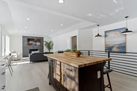 Stunning Lakefront Retreat with Jacuzzi and Unobstructed Mountain Views