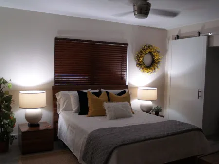 Vacation Home with HEATED POOL! Private Fenced in Backyard. Bikes & Beach Gear