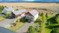 Elk Ridge Retreat-25m to Yellowstone+Hot Tub+Home Theater
