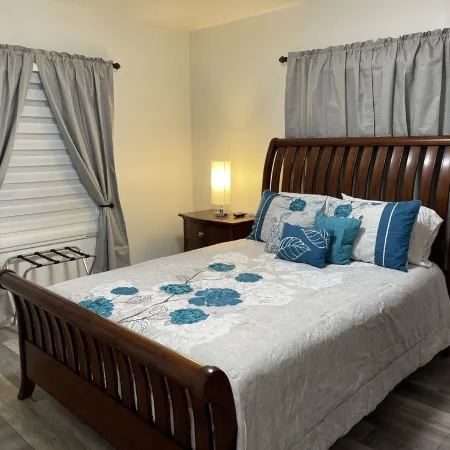Lovely # 3 apartment near Lake Okeechobee and Marina.