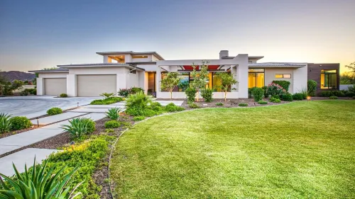 Elevated Desert Living with Rooftop Views, Casita & Resort-Style Amenities