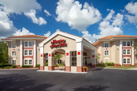 Hampton Inn & Suites Venice Bayside/South Sarasota Отели в г. Венис
