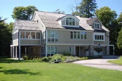 Private, Luxury Family Compound -2min to downtown Ephraim & Sister Bay, Door Co