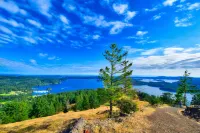 Clean & Cozy 2br/2ba, Remodeled w/ Hot Tub, Close To Beach & Town: See Reviews