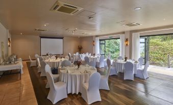 DoubleTree by Hilton Seychelles - Allamanda Resort & Spa
