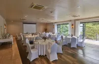 DoubleTree by Hilton Seychelles - Allamanda Resort & Spa Hotels in Takamaka