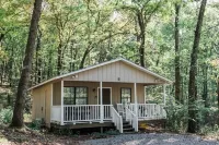 Fishing Retreat Cabin - 2bed/1 bath