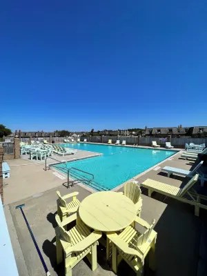 Stylish Coastal Retreat in the Heart of the Obx 2Br•2BA•Pool•Tennis•Patio•WiFi