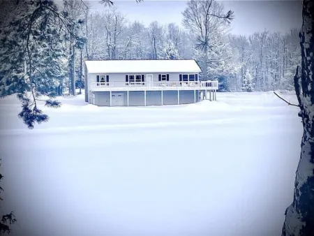 Trail Side Inn- Near Cherry Springs & On the Trail