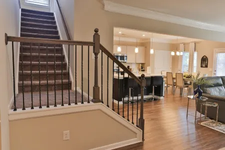 Lincoln Luxury~ Spacious 5BR w/2 Kings & Boat Parking! Отели рядом с достопримечательностью «Суперспидвей Талладега»