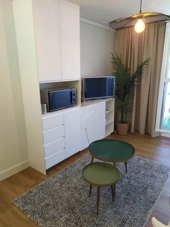 Beau 2P Lumineux Proche de la Plage et du Port Отели в г. Languedoc-Roussillon