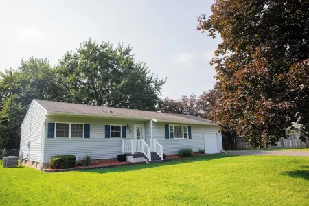 Owl's Nest - A Rochester Escape! RIT & UoR Nearby! Отели рядом с достопримечательностью «Технологический институт Рочестер»