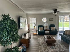 A Cosy Family Retreat In Nature, Or Perfect Romantic Getaway for Two!