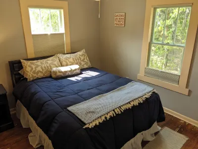 Da Princess Inn - Walk to Downtown Paul and Lulu Hilliard University Art Museum 주변 호텔