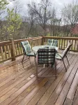 Hogan's Hideout Americana Cozy Cabin with Hot Tub