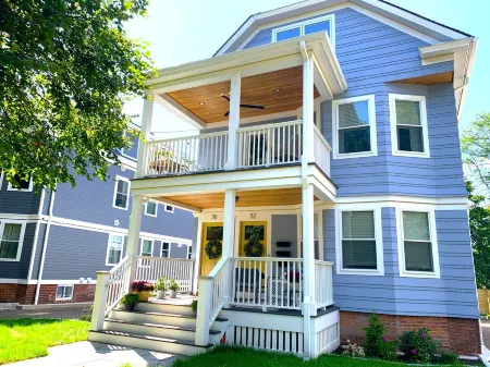 Skylight - Your Happy Place Отели рядом с достопримечательностью «Арт-галерея Йельского университета»