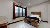 NEW 5 Bed 5 1/2 Bath Townhouse Walk To Skiing! 900 sq ft Of Mountan View Decks! 溫德姆山附近的飯店