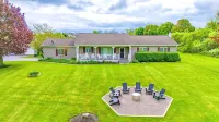 Relaxing Lakeview Retreat! Pool, Hot Tub, Firepit, Gameroom Perfect for Groups,