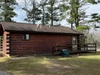 EAGLE LODGE - River Retreat - amazing views of the East Fork of the Chippewa Rvr