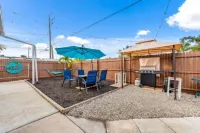Relaxing 2Bd, 2Ba home in Fort Myers,  close to the beach! Sleeps 6