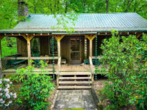 Woods Retreat at Table Rock