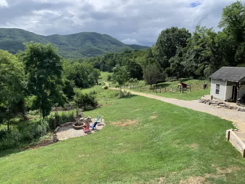 Breathtaking Mountainside Farm Escape -10 min to VA TECH, 20 to Aquatic Center