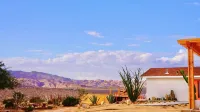 ☆ Family Friendly ☆ Incredible Views and Privacy ☆Pool☆Hot Tub☆Games Galore☆ Hotels near Sky’s The Limit Observatory and Nature Center