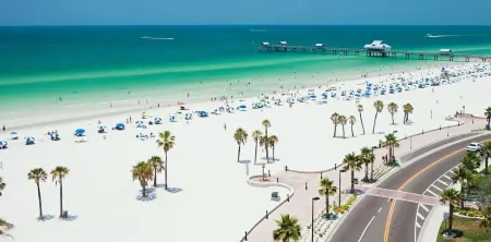 1 block to dwnt/7min to beach/King bed/Free parking Отели рядом с достопримечательностью «Jasmin Park»