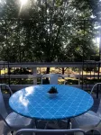 Hummingbird House - Scenic Peaceful Foothills Getaway only minutes from downtown