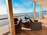 Large Waterfront Modern Beach House
