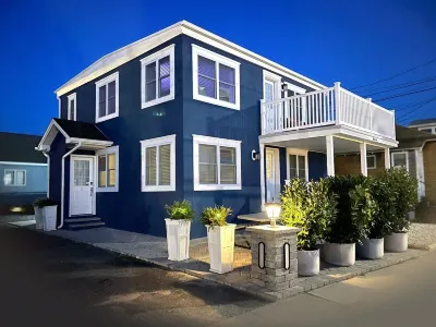 Stylish space steps to beach, off street parking, beach tags, linens. 포인트 플레즌트 비치 주변 호텔