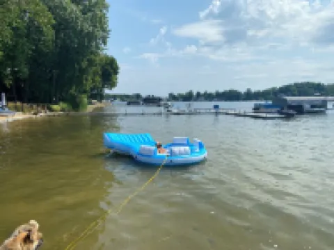 Gorgeous New Home - 4,500sq -ft7 Bed Rm-5Bath 2 Fireplace -3 65” TV’s large Bar