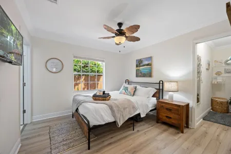 Family-Friendly Paradise near the Beach & Downtown Отели рядом с достопримечательностью «Университет Палм Бич Атлантик»