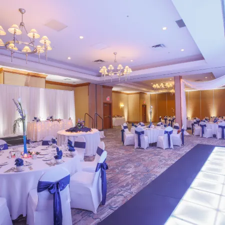 DoubleTree by Hilton Hotel Rochester