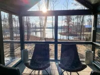 The Honeysuckle House - Tiny House, BIG Living! Hotels in Tracy City