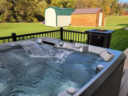 *Piece of Paradise / Private Hot Tub*