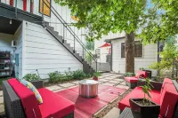 Cozy studio, Pet Friendly, Outdoor Oasis near Zilker