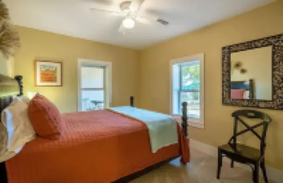 Historic Stone Cottage near Sedona/Jerome