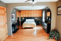 Townhome with Botanical Garden,  Pond, Pool Access, Arcade, and Theater Hotels in Joplin