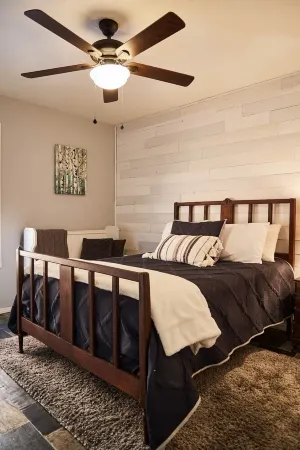 Remodeled-2/1 just blocks from the lift-labeled parking spot