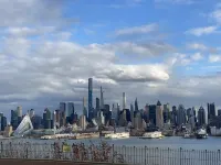 BEAUTIFUL 3BR, 2.5 BATH; 10 MINUTES TO TIMES SQUARE