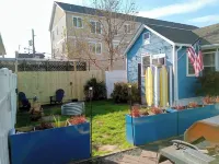 🌅🎢Bungalow 1 block to boardwalk on 4th st!