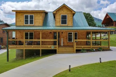 New Log Cabin in the Valley, Elk Experience, Year Round Access
