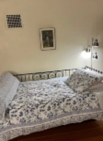 Quiet Garden Apt., geographic center of The City