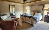 0ver 7,000 Sq ft of tranquil relaxation Hotels in Shawnee