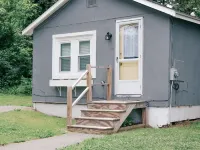 MaineStay Cottage #5 With Fireplace & Fully Stocked Kitchen in Hampden/Bangor 漢普登酒店
