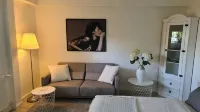 bunk by the water Loggia alexandra 주변 호텔