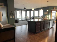 BB 306- Brooklyn Bridge 3rd floor Corner Condo with 6 daily water park passes!!