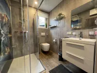 Gemütliches 4 Ferienhaus mit Whirlpool, Fitness, Infrarotsauna, Ebike, Alpakas