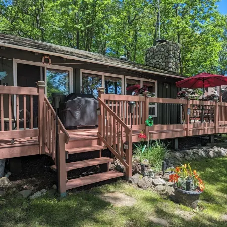 Lake Kawaguesaga! Private Dock! Bikes, Canoe+Kayak Included! Summer Dates Open!
